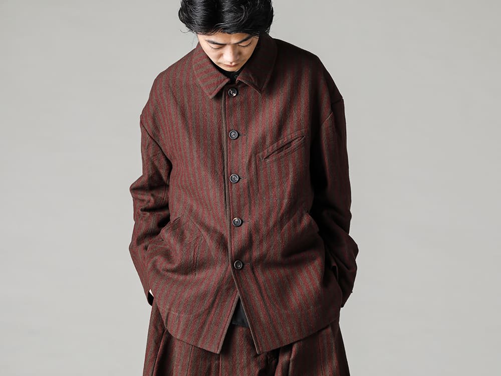 ZIGGY CHEN-ジギーチェン 22-23AW(秋冬) パーツはそれぞれ単体でも着用可能なフルライニング仕様 -  0M2231111-ディタッチャブル インバネス コート - 0M2230709-マンダリンカラー ポケットシャツ 3-004