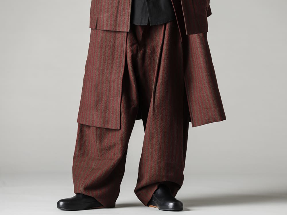 ZIGGY CHEN-ジギーチェン 22-23AW(秋冬) 秋のシャツ、ニットスタイルのアクセントにもなるワイドレッグパンツ - 0M2230531-フロントプリーツ ドロップクロッチトラウザーズ- Handsewn-Slipper-ハンドソーン スリッパ 4-002