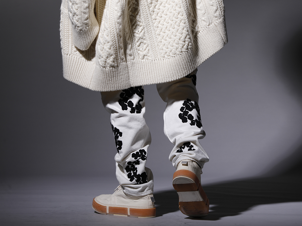 DENIM TEARS / GUIDI 2022-23AW - Iconic denim pants that symbolize the brand - DT-S22-0000-012(COTTON WREATH Chainstitch Jean White - 501-500-30) GJ02-CO00T(Laced Up Boots - Horse Full Grain Leather - GJ02 CO00T) - 3-002