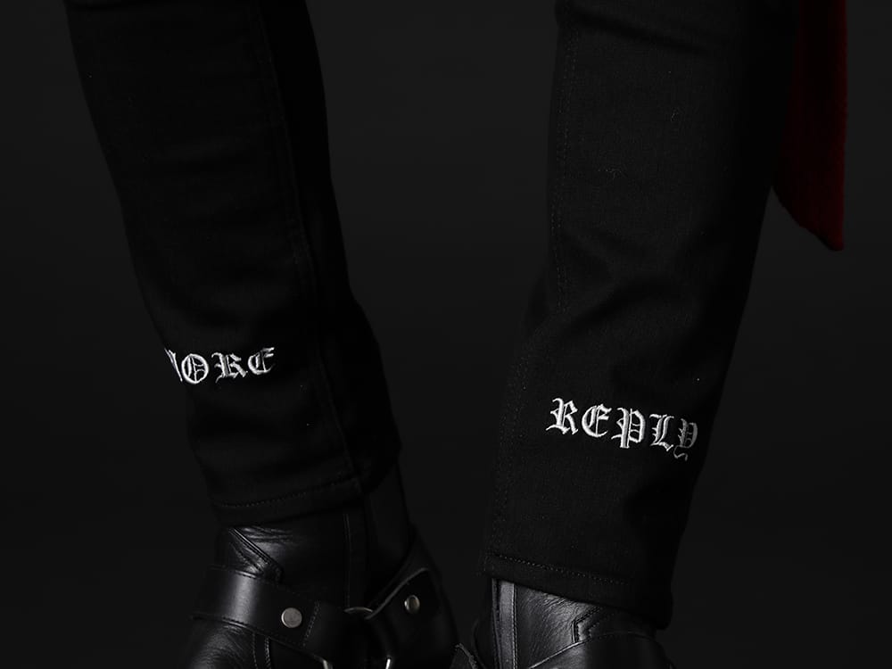 ガアーベント 2022-23AW - すっきりとエレガンスなパンツにロックさを加えるベルト - 87407507(EXフィットデニム ロゴ刺繍 レギンス パンツ) - 3-004