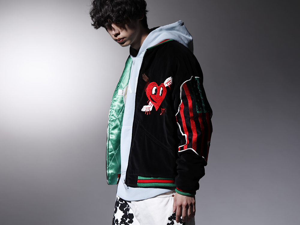 SAINT M×××××× 2022-23AW - A Satin Jacket that can be enjoyed in two ways: in black, or in bright green and pink. - SM-S22-0000-059(DENIM TEARS × ©SAINT M×××××× SAINT TEARS Reversible Sukajyan) SM-A22-0000-022(HOLY RELICS FELT Hoodie) - 2-002