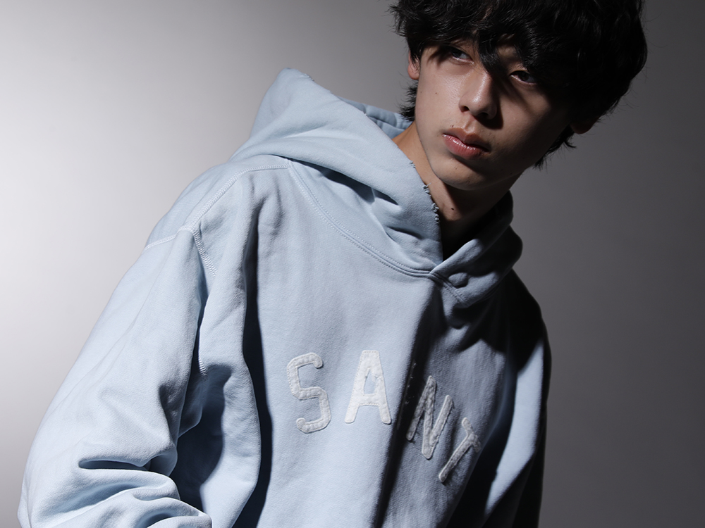 SAINT M×××××× 2022-23AW - A Satin Jacket that can be enjoyed in two ways: in black, or in bright green and pink. - SM-A22-0000-022(HOLY RELICS FELT Hoodie) - 2-014