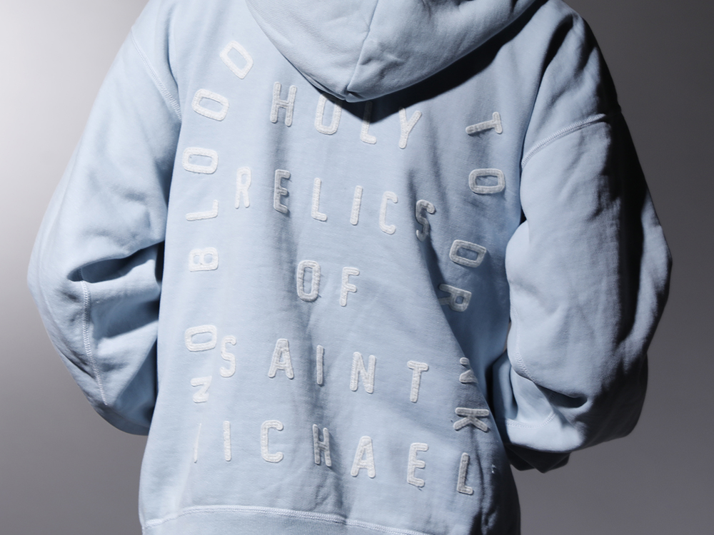 SAINT M×××××× 2022-23AW - A Satin Jacket that can be enjoyed in two ways: in black, or in bright green and pink. - SM-A22-0000-022(HOLY RELICS FELT Hoodie) - 2-015