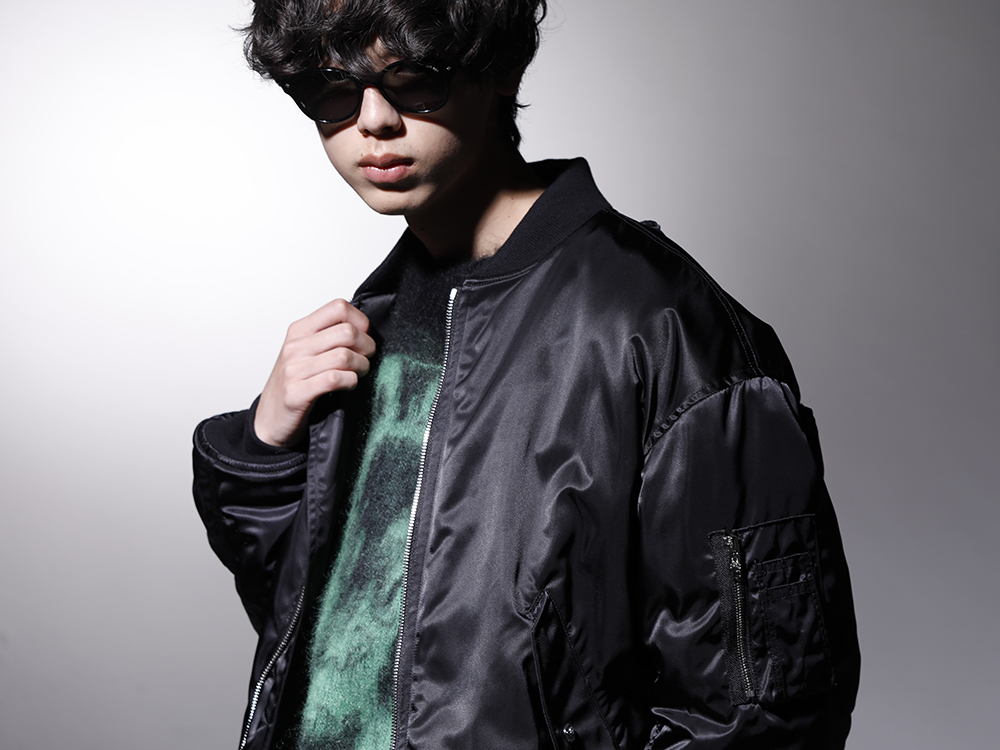 フェノメノン / セントマイケル / タカヒロミヤシタ ザソロイスト 2022-23AW - コラボレーションにより実現したスペシャルな1着 - ILLCS22A-036(マスターマインド・ワールド × フェノメノン クロス ループ MA-1) SM-A22-0000-072(ボーン X レイズド × セントマイケル CLOWN ニット ブラック) sa.0010AW22(サングラス kurdt) - 2-006