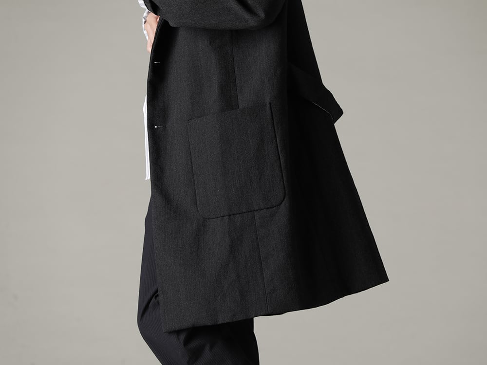 Bergfabel 22-23AW Details and fabrics with a special attention to detail  - C109-164 Worker Coat - Sh112-A70 Tyrol Shirt 2-002