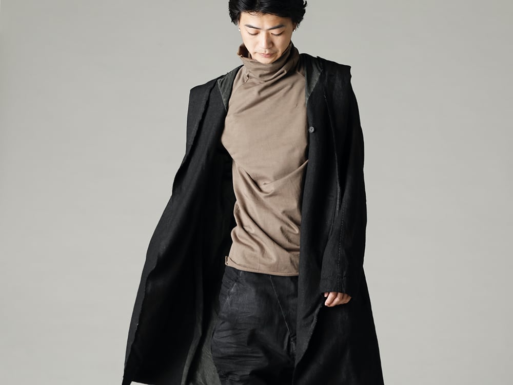 masnada 22-23AW  It gives off a masculine and calm atmosphere that evokes a military flair - M2920 Reversible Parka - TTC-swcm-Khaki Cotton Bottleneck Khaki - M2931 Baggy Jeans 1-002