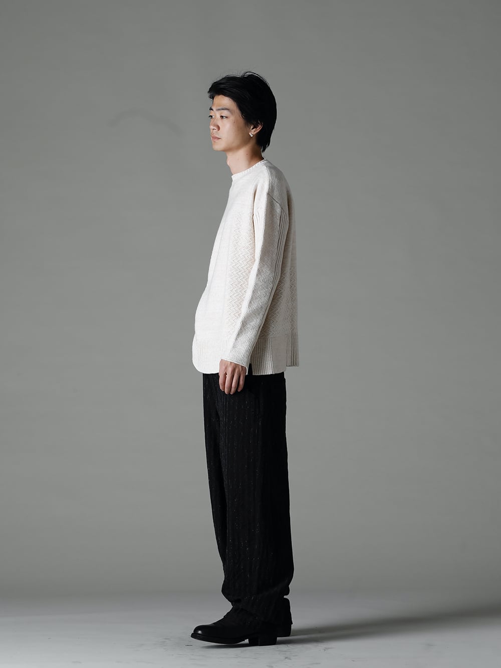 KLASICA(クラシカ) 22-23AW(秋冬) 足もとに溜を作りルーズな印象で履きこなすのがお薦め - 22C-69PO-TRANSIT-Natural テク コンバージョン リラックス フィット 7G ニット ナチュラル - 22C-51PK5-BEAUFORT 5ポケット ワーカーズ - ブラード ストライプ - 788Z_H バックジップブーツ ダブルソール - ホース フルグレイン レザー 3-002