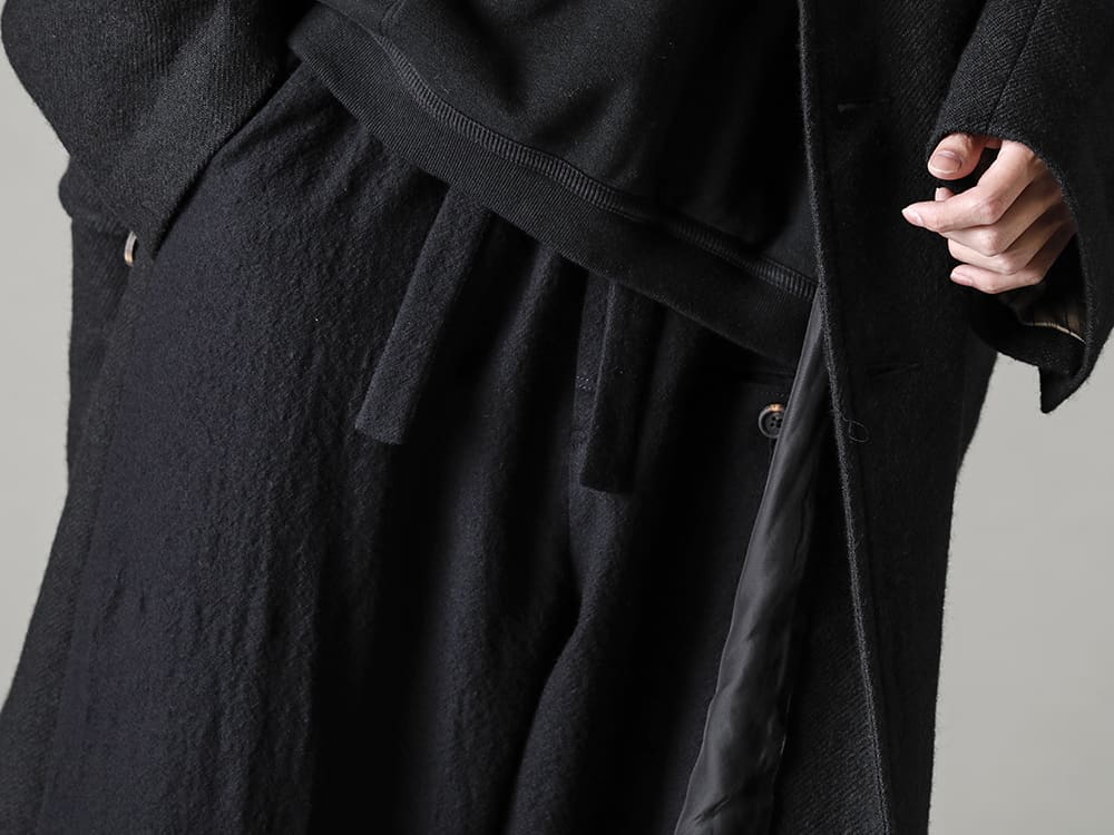 ZIGGY CHEN-ジギーチェン シーズン 上品さと軽快さを兼ね備えたFEITのクラシックロースニーカー -  0M2230512-ホリゾンタルシーム テーパードカットトラウザーズ- Handsewn-Classic-Lo-ハンドソーン クラシック ロー 3-002