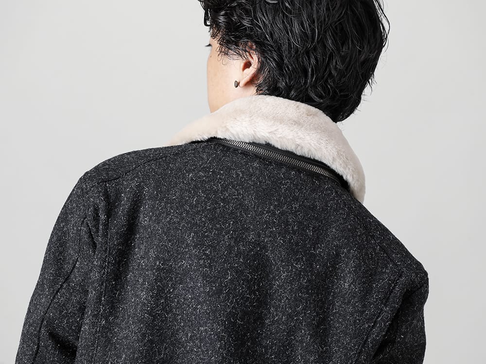 RIPVANWINKLE 2022-23AW Select a slant-cut shift jersey for the inner.  - RB-450 Wool Boa Riders - RB-444-Deep-Black Shift Jersey Deep Black - M3928N Eighton Necklace 2-001