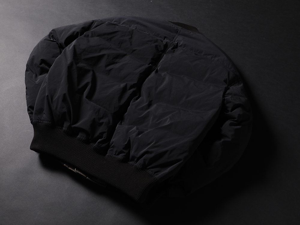 ザ ヴィリディアン 2022-23AW - ダウンとMA-1が合成された冬のメインアウター - VI-3507-06(ダウン ボンバージャケット) - 1-002