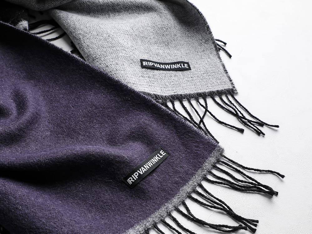 RIPVANWINKLE - リップヴァンウィンクル 2022-23AW RIPVANWINKLE - リップヴァンウィンクル - 2022-23AW collection Style #2.</h2>
    <br/> 2-002