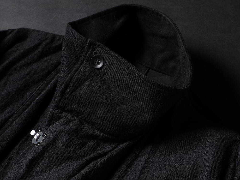 The Viridi-anne(ザ ヴィリジアン) 22-23AW(秋冬) デザインにイメージは[戦争しないミリタリーな感じ] - VI-3515-06 ウール/リネン コンビネーションコート 1-001