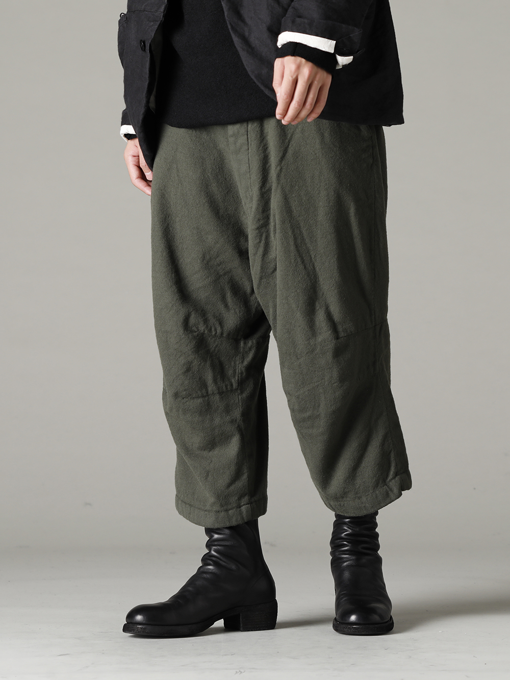 Garment Reproduction of Workers 22-23AW: Wool Arthur Pants Style
