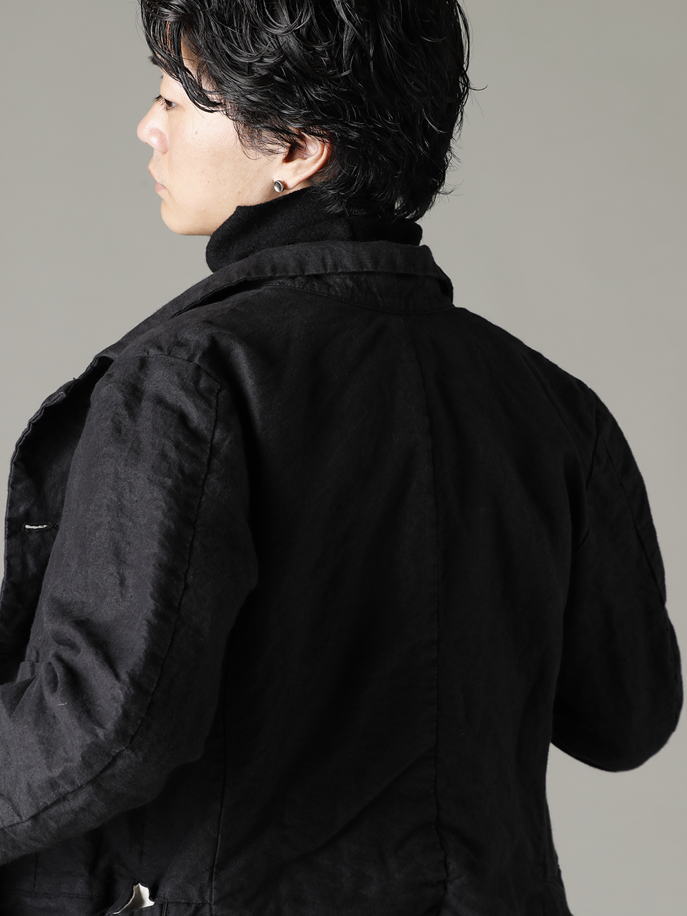 GARMENT REPRODUCTION OF WORKERS(ガーメント リプロダクション オブ ワーカース) 22-23AW(秋冬) 裏地を見せた程良い着こなしのアクセント - Vincent-Jacket-Washi-Black ビンセント ジャケット 和紙 ブラック - TTC-swcm-blk コットンボトルネック ブラック 3-002