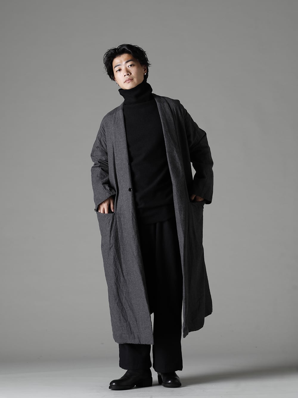 GARMENT REPRODUCTION OF WORKERS 22-23AW An accent to your autumn/winter coordination - Berger-Coat-Shawl-Collar-Nel-Black Berger Coat Shawl Collar Nel Black - TTW-wn Wool Bottle Neck Knit Black - Bretagne-pants-Long-Wool-Black Bretagne pants Long Wool Black - 788Z_H Back Zip Boots Double Sole - Horse Full Grain Leather 3-004