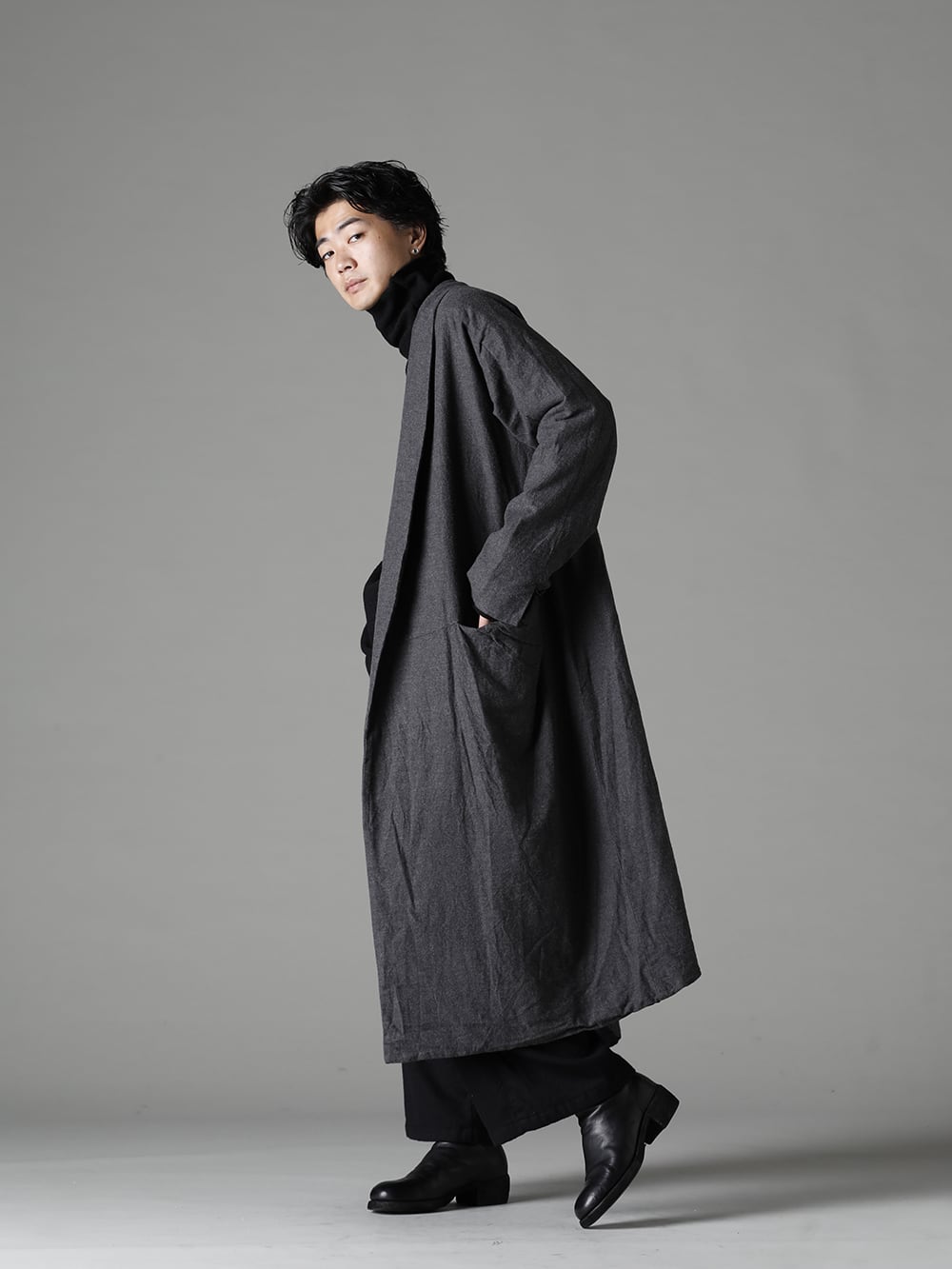 GARMENT REPRODUCTION OF WORKERS 22-23AW An accent to your autumn/winter coordination - Berger-Coat-Shawl-Collar-Nel-Black Berger Coat Shawl Collar Nel Black - TTW-wn Wool Bottle Neck Knit Black - Bretagne-pants-Long-Wool-Black Bretagne pants Long Wool Black - 788Z_H Back Zip Boots Double Sole - Horse Full Grain Leather 3-005