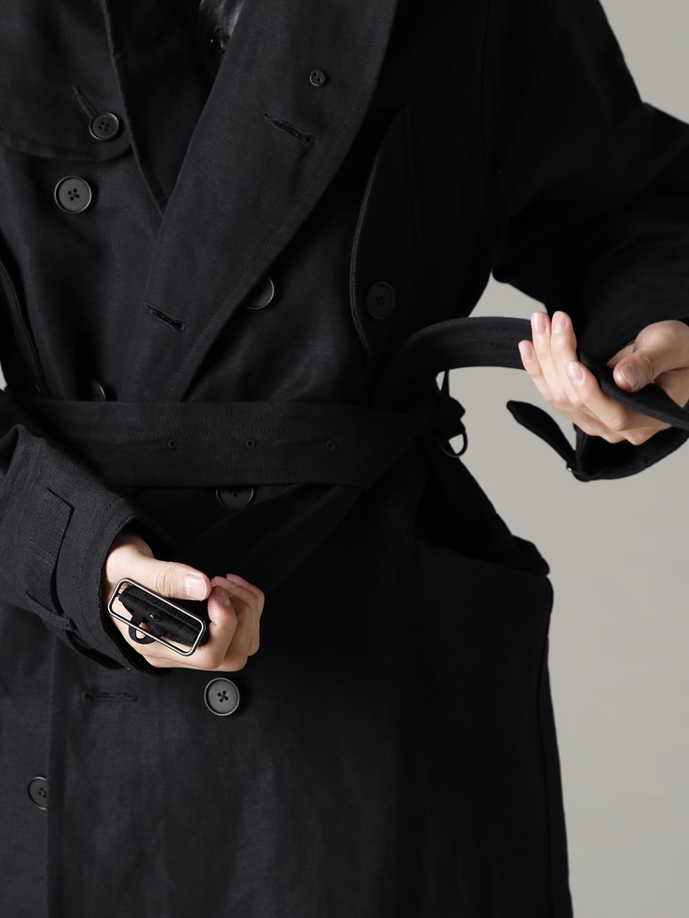 KLASICA(クラシカ) 22-23AW(秋冬) トレンチの機能的なディテールを忠実に再現  - 22C-59TRCGRANADO-Black モーターサイクリスト トレンチ コート ブラック 2-002