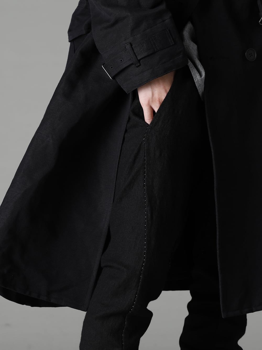 KLASICA(クラシカ) 22-23AW(秋冬) クラシックでありながら少しハードで男臭さもプラス - 22C-59TRCGRANADO-Black モーターサイクリスト トレンチ コート ブラック - M2923 スリムパンツ 3-004