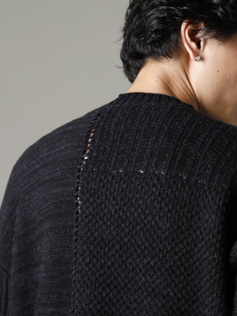 KLASICA(クラシカ) 22-23AW(秋冬) ニットと同素材のフィンガーレスグローブ  -  22C-69PO-TRANSIT-Shadow テク コンバージョン リラックス フィット 7G ニット シャドー 2-003