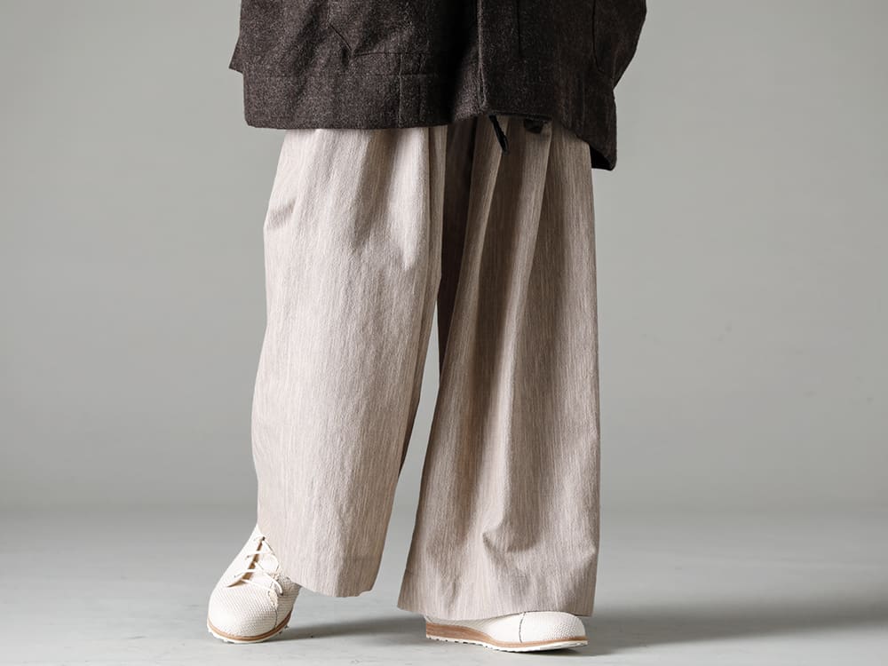 JAN JAN VAN ESSCHE-ヤンヤンヴァンエシュ 22-23AW(秋冬) ストレスフリーに拘った究極の着用感が楽しめるスーパーワイドパンツ -  TROUSERS#71-トラウザー #65 オート メレ コットン/ウール クロース - 8185-PTR2-linen cotton-アップヒーヴァルウェッジ スニーカー ロー 3-002