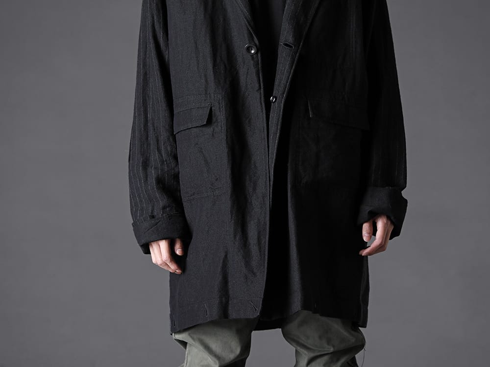 The Viridi-anne 2022-23AW Jacket that can be worn 2 ways.  - VI-3516-06 Wool / Linen Combination Jacket - VI-3542-01-Black Nylon Spandex Jersey Turtleneck L/S Black 2-001