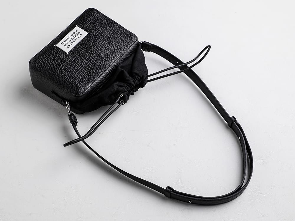Maison Margiela 22-23AW Enjoy handbags, shoulders and mini pouches in three ways!  - SB1WG0010-5ac Camera Bag Medium 2-002