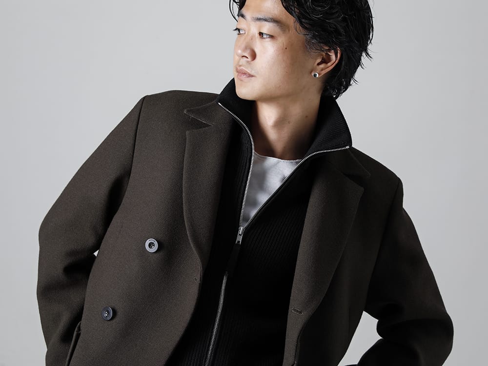 Maison Margiela - メゾン マルジェラ 22-23AW ブランドの定番ドライバーズニットがライン4と14の両ラインに属するジェンダーレスアイテムとしてリリース 見出し2  - IH-22FW-J014-TA-Double Breasted Jacket-Coat - SI1HA0013-Driver's Zip Up Knit Black - L19-Ragran Cutsew White 2-005