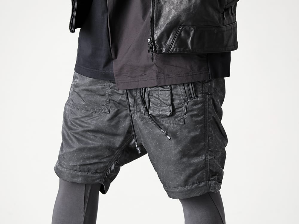 RIPVANWINKLE - リップヴァンウィンクル 2022-23AW パラシュートパンツにモダールジャージーレギンスを合わせる新しいスタイリッシュなテクニックにご注目 - RB-429-Vintage-Black パラシュートパンツ ヴィンテージブラック - RB-420-C.Gray モダール ジャージー レギンス C.グレー - SCV186C018-Balck ツイストチャッカ ライト Black 3-002