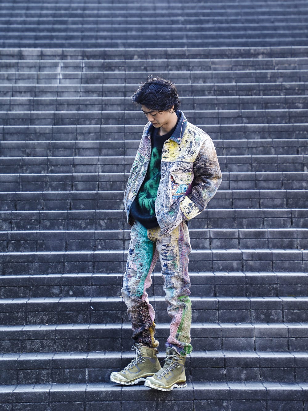 プロレタ リ アート / セントマイケル / イレブン バイ ボリス ビジャン サベリ 2022-23AW - PROLETA RE ARTのマルチカラーのセットアップが目を惹くコーディネイト。 - UROBOROS-DENIM-JACKET-MULCH-XL-22-23AW(デニムジャケット 2nd タイプ ビーズ付き) SM-A22-0000-072(ボーン X レイズド × セントマイケル CLOWN ニット ブラック) UROBOROS-DENIM-JEANS-MULCH-30-22-23AW(BORO デニムパンツ ビーズ付き) BOOT2-GTX-WH-LR-ALL-WEHR-GRUN(BOOT2 GTX WH/LR/ALL WEHR GRÜN) - 1-003