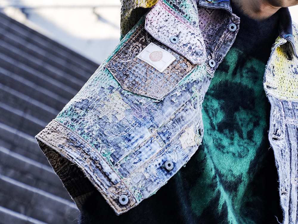 プロレタ リ アート 2022-23AW - 貴重なヴィンテージジャケットの2ndタイプを使用し現代のファッションにアップサイクルされたデニムジャケット。 - UROBOROS-DENIM-JACKET-MULCH-XL-22-23AW(デニムジャケット 2nd タイプ ビーズ付き) - 2-004