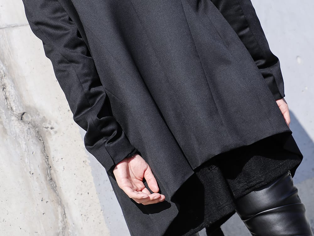 JULIUS / kiryuyrik 2022-23AW - This seamed tailored jacket shows off beautiful lines. - 758JAM1(The R Limited 10 year anniversary MA_JULIUS Seamed Tailored Jacket) KO-HT19-058-black(Damage Jersey Shawl Cardigan Black) - 2-006