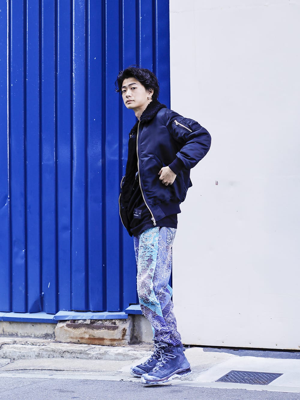 PHENOMENON / JULIUS / PROLETA RE ART / 11 by Boris Bidjan Saberi / TAKAHIROMIYASHITATheSoloist. 2022-23AW - Luxury street style with impactful works - ILLJK22A-007-black(Cross Flight Jacket Black) 807CPM2-Black(Cotton Jersey Drape SS T-Shirts Black) UROBOROS-SWEAT-PANTS-IND-TURQ-M-21-22AW(UROBOROS SWEAT PANTS INDIGO × TURQUOISE) BOOT2-GTX-BLACK-DYE-001(BOOTS2-GTX-BLACK-DYE-001) sa.0024AW22(Quadruple glass beads with ball chain necklace) - 1-002