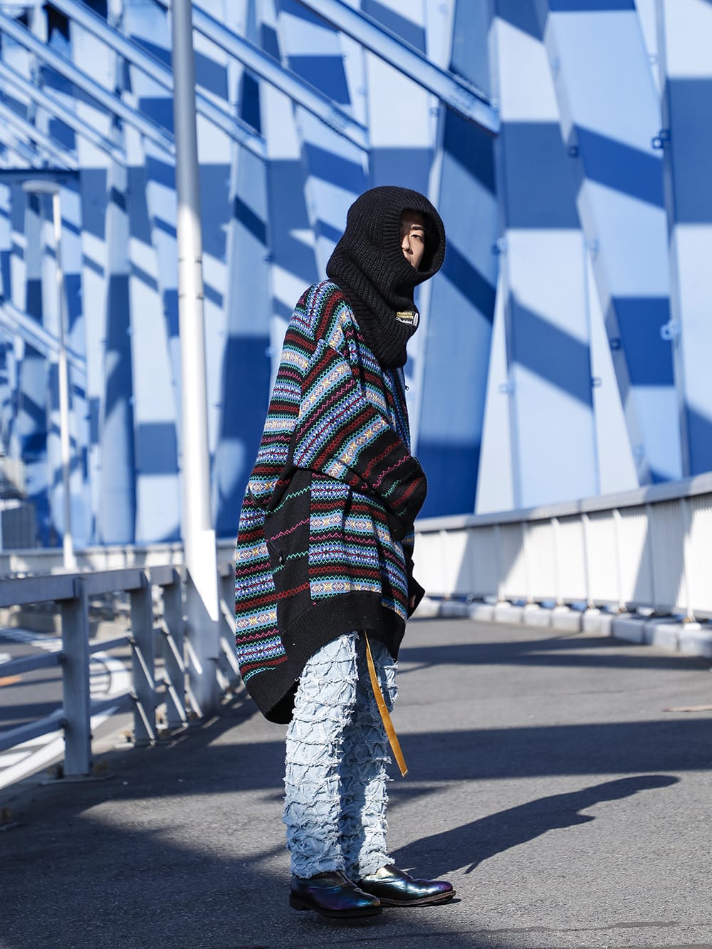 TAKAHIROMIYASHITATheSoloist. / PHENOMENON / GUIDI / JULIUS 2022-23AW - The individual style that is assembled by the multicolor color scheme. - sk.0004AW22(Double zip balloon shaped fair isle pattern sweater) ILLPT22A-009-lt-indigo(Delta Denim pants Light Indigo) 310-laminato(Middle Front Zip Boots Single Sole - Horse Laminato FG Leather - 310) sk.0003AW22-Black(aran pattern balaclava Black) 807ACU1-Yellow(Cow Skin / Nylon Tape Belt Yellow) - 1-003
