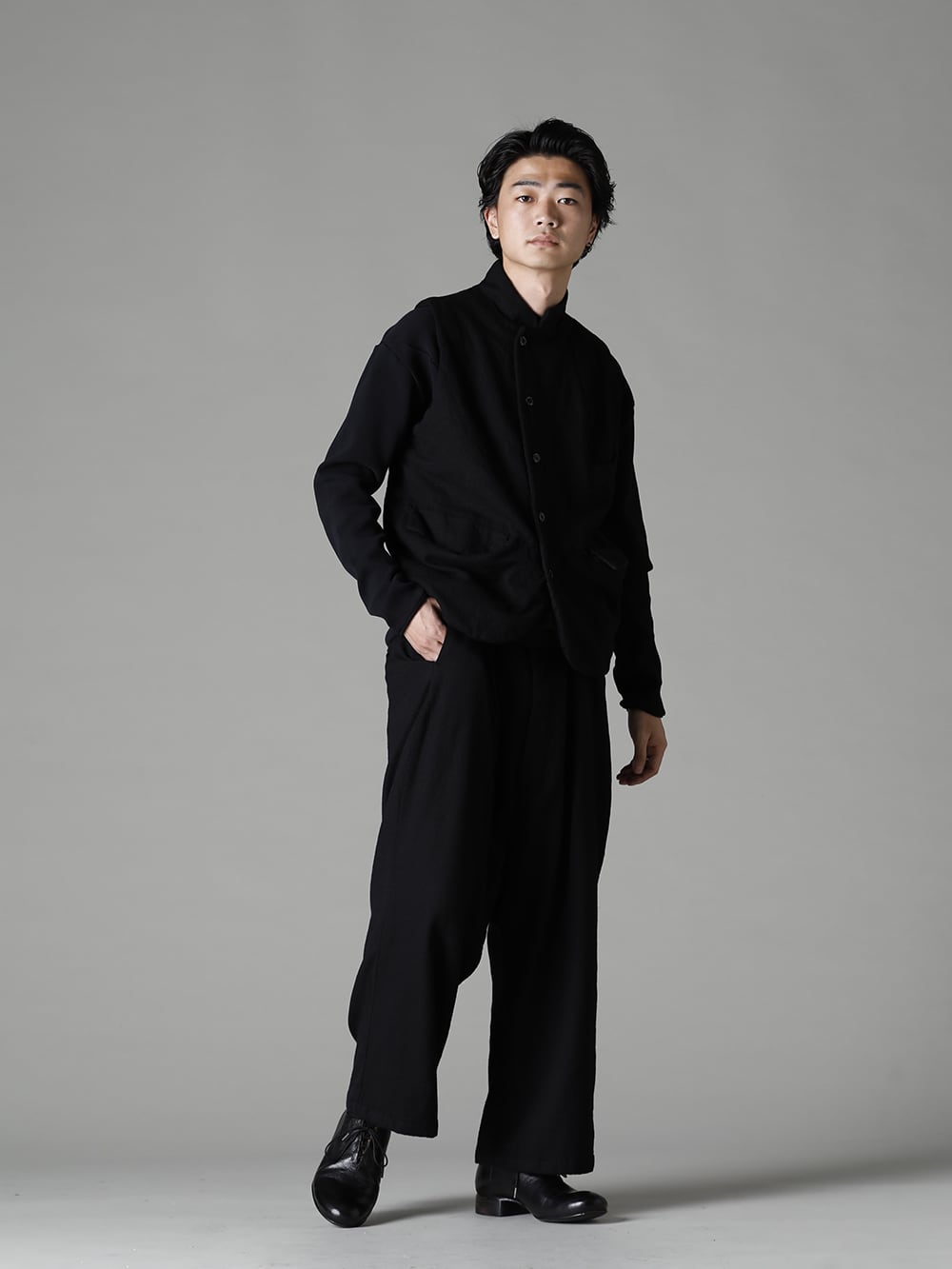 GARMENT REPRODUCTION OF WORKERS 22-23AW  - A classic vest with a Van Gogh painting motif Vintage-like texture of the wool - Vincent-Vest-Wool-Black - Vincent Vest Wool Black - Quasimodo-Knit-Sew-Black Quasimodo Knit Sew Black - Bretagne-pants-Long-Wool-Black Bretagne pants Long Wool Black - Derby-W-Hidden-Laces-Kangaroo-Black W. Hidden Laces Derby Shoes Kangaroo Black