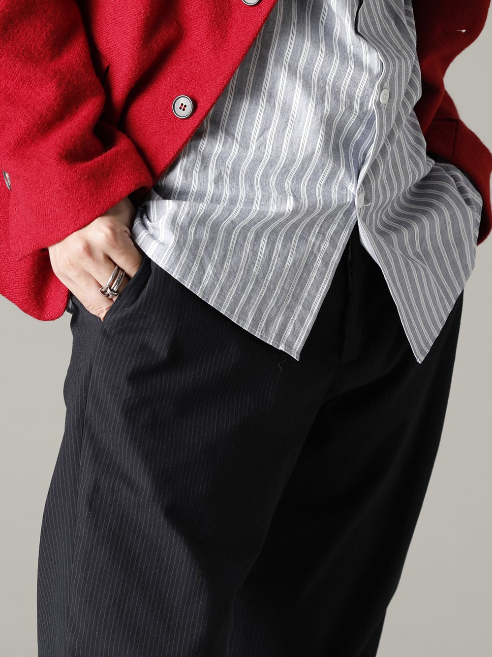 Bergfabel 22-23AW Mash-up of the light pattern of the previous Easy Pants. - Sh112-A70 Tyrol Shirt - P114-165 Joseph Pants 3-003