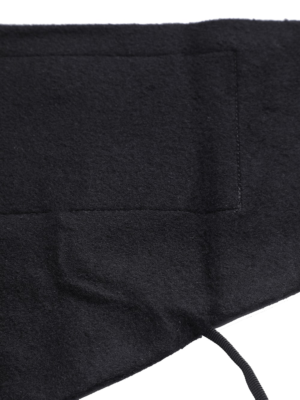 DEVOA 22-23AW AC-STHS Pure Cashmere Electrically Heated Scarf Inner is a built-in ultra-thin electric heating sheet developed by Schoeller. 2-002