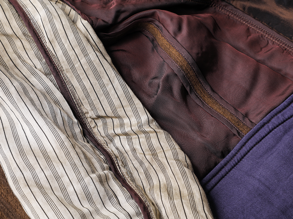 Norwegian Rain 22-23AW(Autumn/Winter) Wool jacket with unique tailoring like a spring/summer jacket - 0M2230919-Ultra lightweight 2 button blazer - 0M2230201-Iron-Coral-Asymmetric Long Sleeve Tee Iron-Coral 3-005