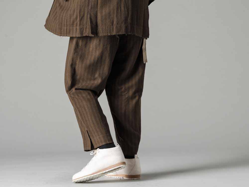 Norwegian Rain-Norwegian Rain 22-23AW (Autumn/Winter) Comfortable trousers that are both light and warm thanks to full cupro lining - 0M2230516-Slit trousers - 8185-PTR2-linen cotton-upheaval wedge sneakers Low 3-002