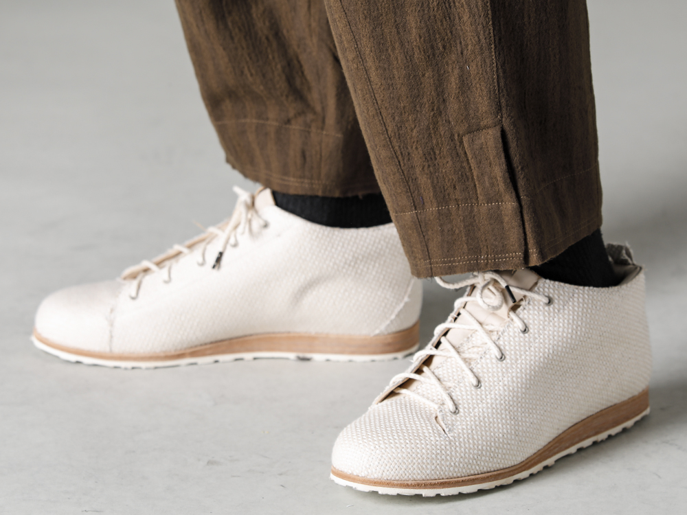 Norwegian Rain-Norwegian Rain 22-23AW (Autumn/Winter) Comfortable trousers that are both light and warm thanks to full cupro lining - 0M2230516-Slit trousers - 8185-PTR2-linen cotton-upheaval wedge sneakers Low 3-005