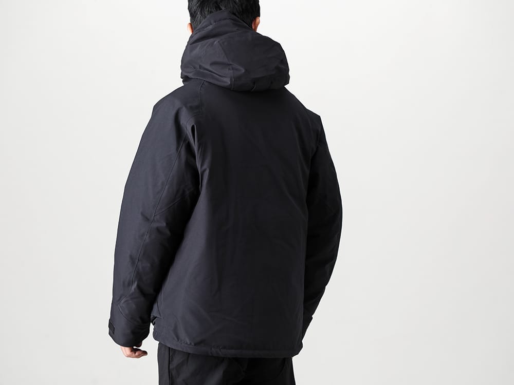 White Mountaineering GORE-TEX Down Jacket Winter Styling 