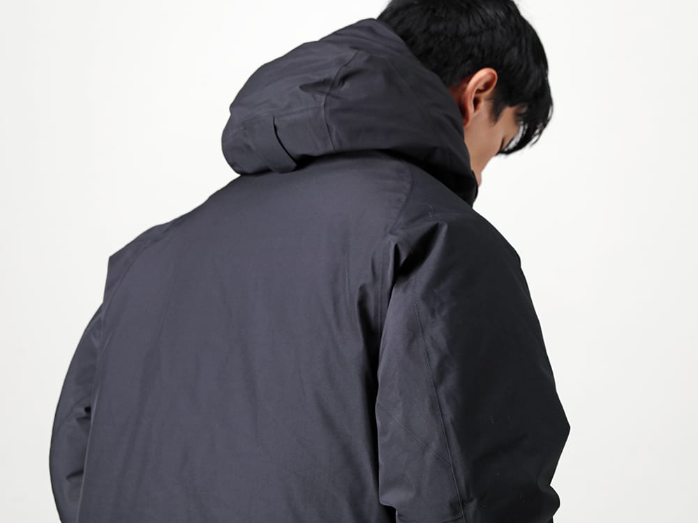 White Mountaineering GORE-TEX ダウンジャケット 冬スタイリング