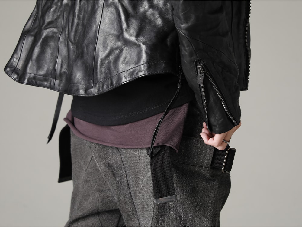 D.HYGEN(ディーハイゲン) 22-23AW ハイネックジャケットとダブルライダースを融合させたデザイン  - ST105-0222A-Black ホースレザーフーデッドWライダースジャケット ブラック 2-006