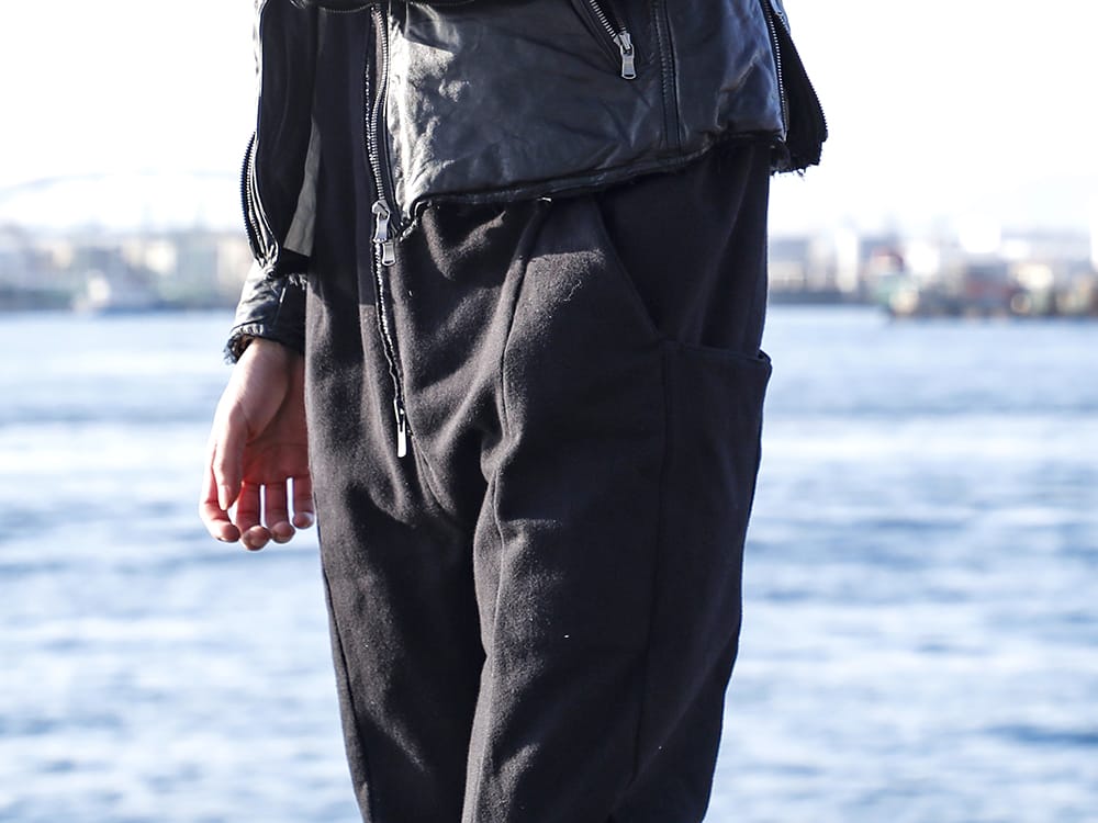 ディーハイゲン 2022-23AW - コレクションを象徴するデザイン性の高いブーツ - ST107-0922A(ヘビーコットンジャージダブルジップフーデッド オールインワン) - 3-006