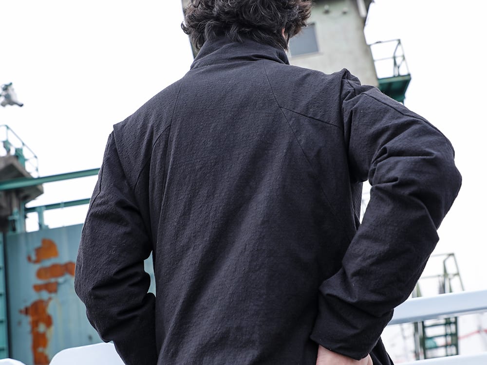 ディーハイゲン 2022-23AW - ダウンジャケットでありながら洗練されたシルエットで構築。 - ST104-0122A-Black(ディンプルワッシャーコットン ストレッチ リップストップ ダウンジャケット ブラック) - 2-008