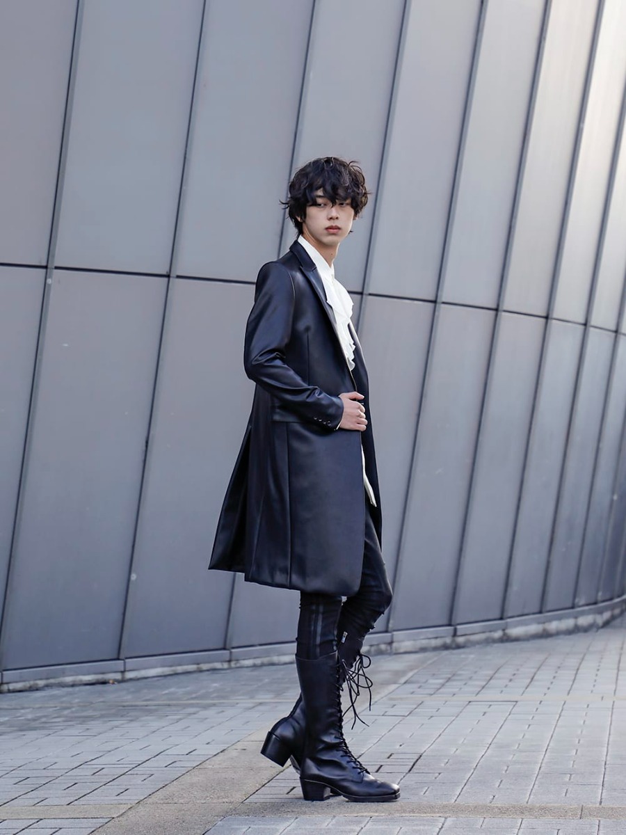 GalaabenD / kiryuyrik  / kujaku 2022-23AW - Elegance and hardness are mixed well. - 87524205(4WAY Stretch ECO Leather Narrow Peaked Lapel Long Jacket) 87524101-offwhite(Drape Faille Ruffle Shirt Off White) KO-HP32TP-904(Coating High Tension Jersey Saruel Tape Pants) KJ-22AW34(kurobe boots) - 1-002