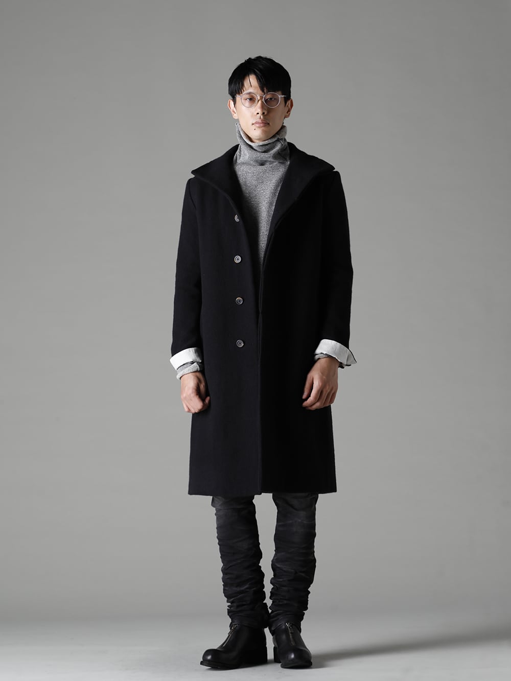 Forme D’expression 22-23AW  - Luxurious virgin wool Practical, lean and simple design - UC028-GTTB Minimal SB Coat - TTC-wmpl-Grey-Beige Italy MAPEL Wool Knit Bottle Neck Grey - Beige - P13-TF-F1603K-BLACK-DENIM P13. TF F1603K BLACK DENIM - PL0FZ Orthopaedic Decollete Shoes Double Sole Horse Full Grain - PL0FZ