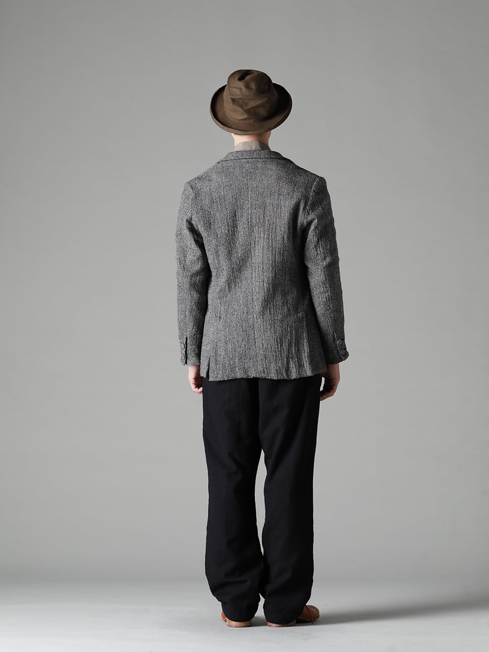NOUSAN(ノウザン) 22-23AW(秋冬)  約100年前のクラシックなデザイン - johann-c-wool セミピーク ラペル 2ボタン ジャケット - Shirt-a-Tamamushi 玉虫 シャツ - Farmers-Trousers-Wool-Black ファーマーズ トラウザー ウール ブラック - Derby-W-Hidden-Laces- Kangaroo-Natural W. ヒドゥン レース ダービーシューズ カンガルー ナチュラル - RH-MOS-005-Brown メランジ イージリーバーン ラビット ファー フェルト ハット MEL EB 1-003