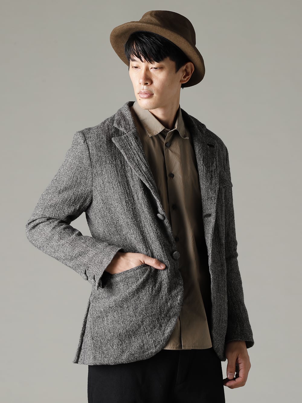 NOUSAN(ノウザン) 22-23AW(秋冬) ユニークさも持ち合わせた特殊な作り -  johann-c-wool セミピーク ラペル 2ボタン ジャケット - Shirt-a-Tamamushi 玉虫 シャツ - RH-MOS-005-Brown メランジ イージリーバーン ラビット ファー フェルト ハット MEL EB