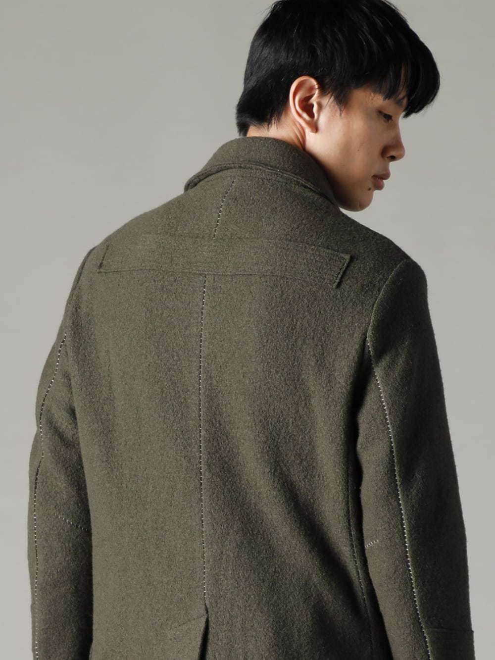 masnada(マスナダ) 22-23AW(秋冬) ディテールで世界観を作り込む  - M2936 ギャリソン ポケット コート 2-002