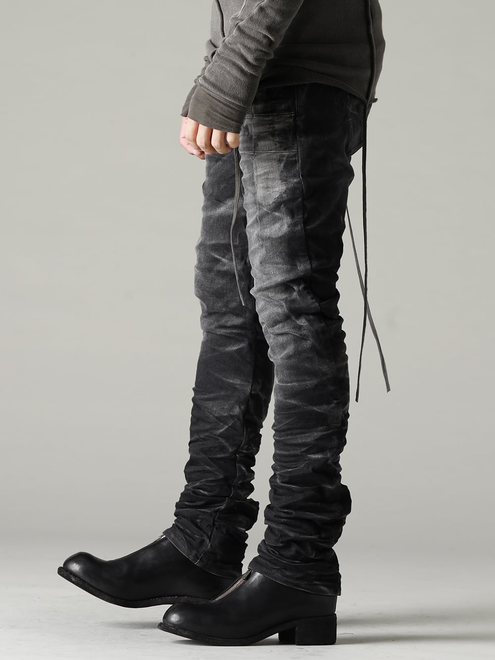 masnada(マスナダ) 22-23AW(秋冬) コンセプトを意識して構築 - P13-TF-F1603K-BLACK-DENIM P13. TF F1603K BLACK DENIM - PL0FZ オーソピーディック デコルテ シューズ ダブルソール ホース フルグレイン - PL0FZ 3-005